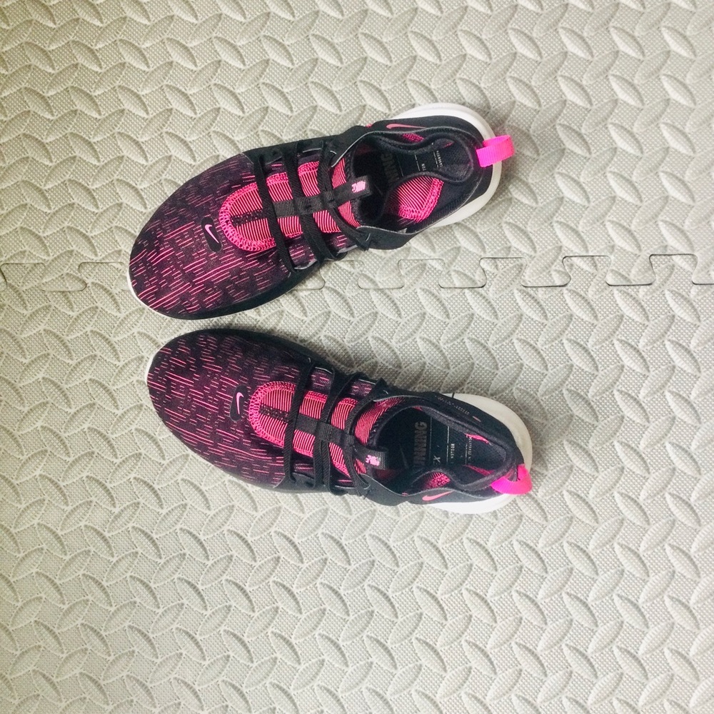 Nike Flex Contact Black Laser Fuchsia Running